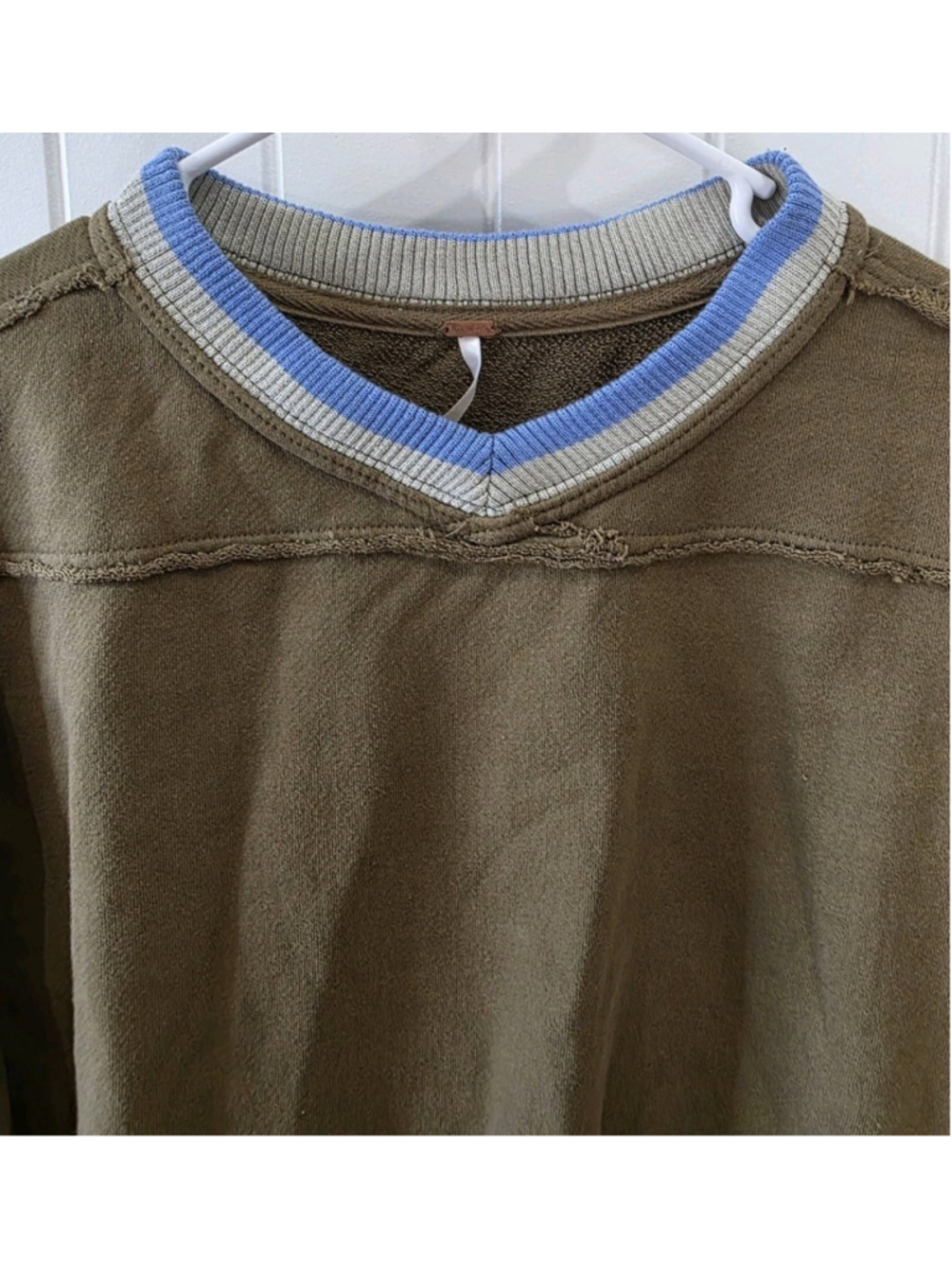 Free People Rio Pullover Sweatshirt NWT Seaweed Green Blue Combo Sz XS Outdoorsy - Picture 4 of 6